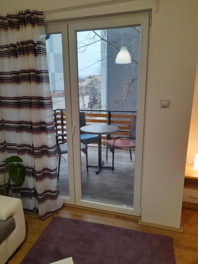 V & V Studio Apartments Ni المظهر الخارجي الصورة