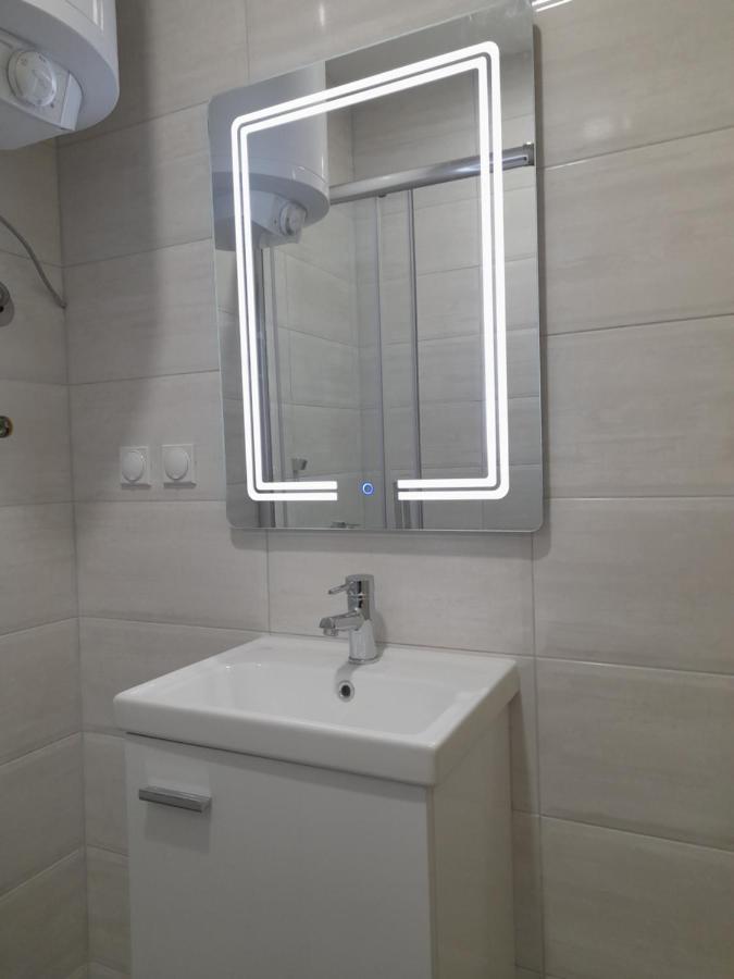 V & V Studio Apartments Ni المظهر الخارجي الصورة