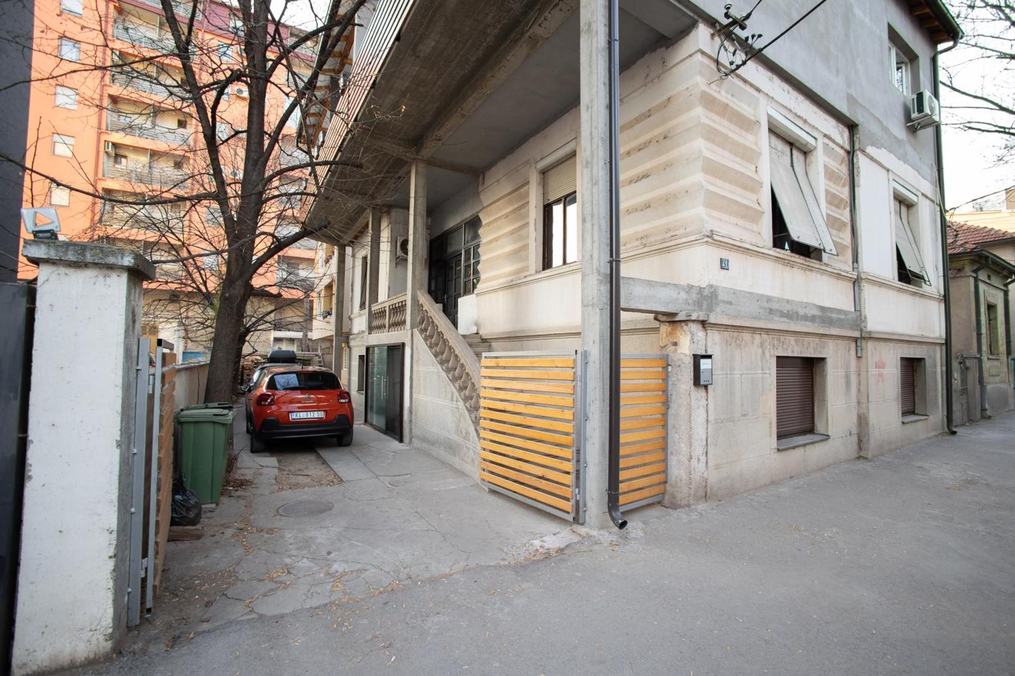 V & V Studio Apartments Ni المظهر الخارجي الصورة